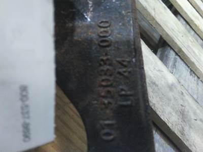 Detroit DD15 Engine Mount