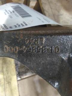 Detroit DD15 Engine Mount