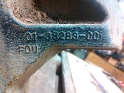 Detroit DD16 Engine Mount