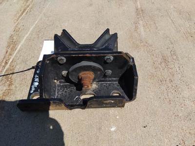 International N13 Left Engine Mount