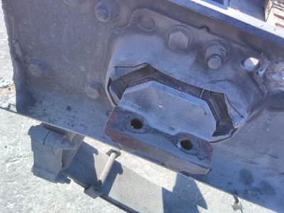 Kenworth T680 Engine Mount