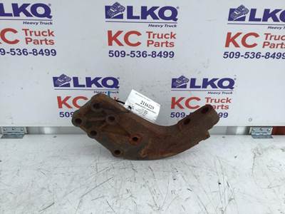 Mack Vision CXN612 Engine Mount for a Mack CXN612