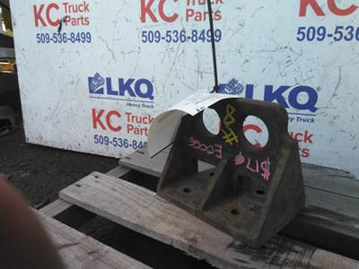 Mercedes-Benz MBE 4000 Engine Mount for a Mercedes MBE4000