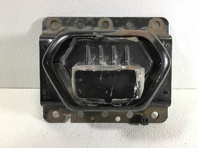 Volvo D13 Engine Mount
