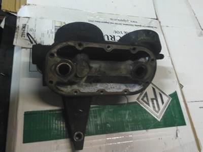 Detroit Series 60 12.7L DDEC IV Engine Oil Cooler for a Detroit 60 SERIES-12.7 DDC4