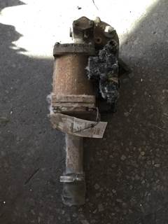 Caterpillar 3306 DI Engine Oil Filter Base for a CAT 3306-DI