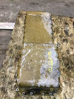 Caterpillar 3126E Engine Oil Pan