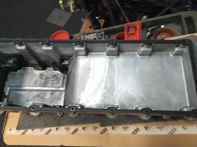 Caterpillar 3176B Engine Oil Pan for a CAT 3176B