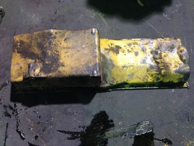 Caterpillar 3406E Engine Oil Pan for a CAT 3406E