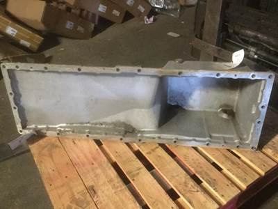 Caterpillar C15 Engine Oil Pan for a CAT C15 (SINGLE TURBO)