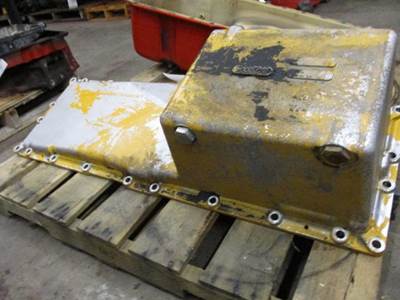 Caterpillar C15 Engine Oil Pan for a CAT C15 (SINGLE TURBO)