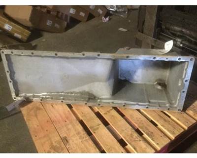 Caterpillar C15 Engine Oil Pan for a CAT C15 (SINGLE TURBO)