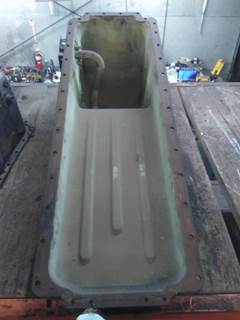 Cummins Engine Oil Pan