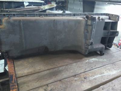 Cummins Engine Oil Pan