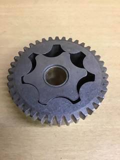 Caterpillar 3208T Engine Oil Pump for a CAT 3208T