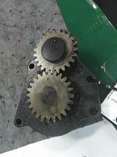 Paccar PX-8 Engine Oil Pump