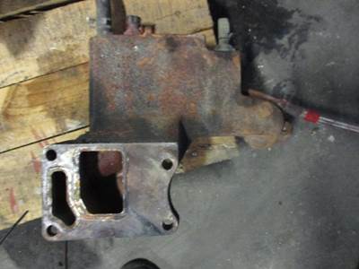 Cummins ISX15 Engine Thermostat Housing for a Cummins ISX15 EPA 10