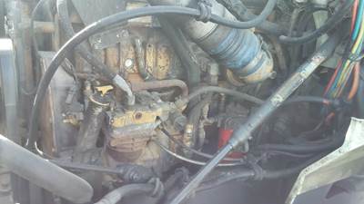 Caterpillar C13 KCB Engine for a CAT C13 EPA 04 KCB