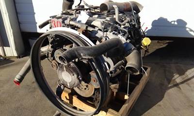 International MaxxForce 13 Engine for a International MAXXFORCE 13 EPA 10