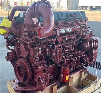 Mack MP8 Engine for a Mack MP8 EPA 17 (D13)