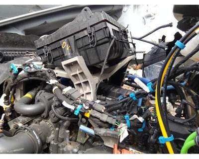 Paccar PX-7 Engine for a Paccar PX-7 (ISB 6.7 POST 2010)