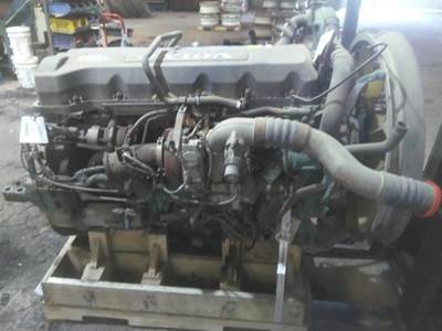 Volvo D11F EPA 07 (MP7) Engine