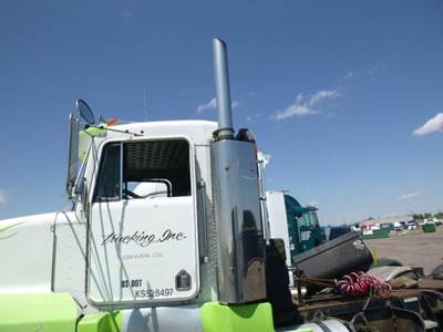 Kenworth T600 Exhaust Assembly