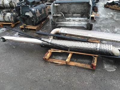 Kenworth T680 Left Exhaust Assembly