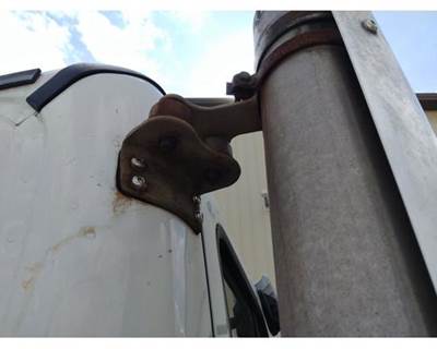 Freightliner M2 112 Right Exhaust Bracket