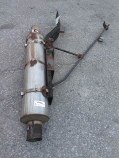 Volvo VNM Exhaust Bracket