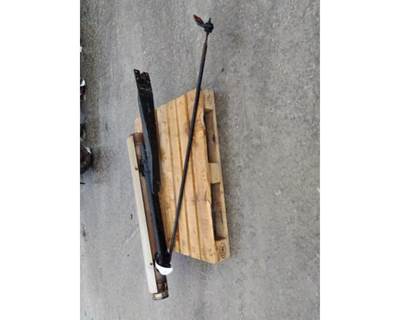 Volvo VNM Exhaust Bracket