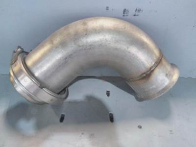 Freightliner Cascadia Exhaust Pipe