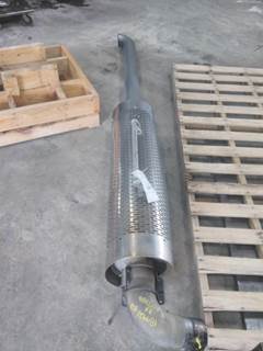 Freightliner FLD132 Classic XL Right Exhaust Pipe