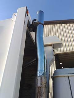 International 4900 Right Exhaust Pipe
