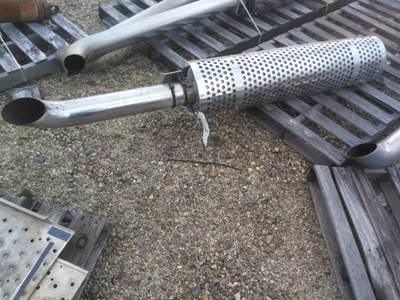 Kenworth T800B Left Exhaust Pipe