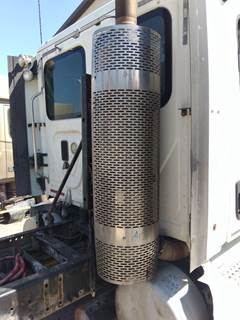 Freightliner Cascadia 125 Right Exhaust Stack