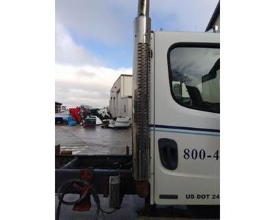 Freightliner M2 106 Right Exhaust Stack