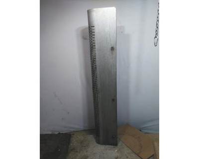 International ProStar Exhaust Stack for a International PROSTAR 113