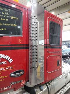 Kenworth T880 Exhaust Stack