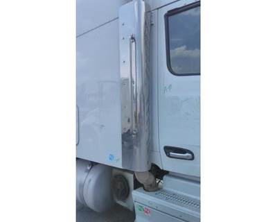 Peterbilt 579 Right Exhaust Stack