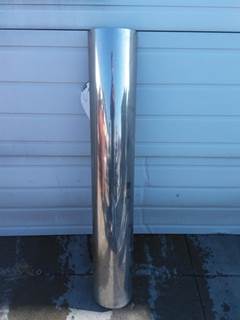 Volvo VNL Right Exhaust Stack