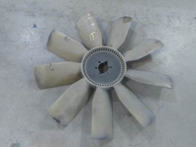 Detroit Series 60 14.0L DDEC V Fan Blade for a Detroit 60 SERIES-14.0 DDC5