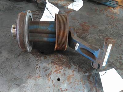 BorgWarner 010026419 Fan Clutch for a Borg Warner 010026419