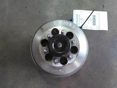 BorgWarner 1090-09500-01B Fan Clutch for a Borg Warner 1090-09500-01B