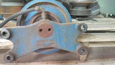 BorgWarner 1090-09600-01B-D Fan Clutch for a Borg Warner 1090-09600-01B-D