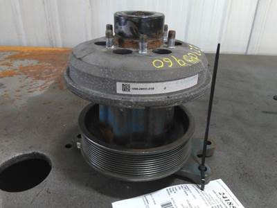 BorgWarner 1090-09600-01B-D Fan Clutch for a Borg Warner 1090-09600-01B-D