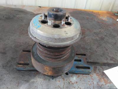 BorgWarner 1090-09650-01 Fan Clutch for a Borg Warner 1090-09650-01