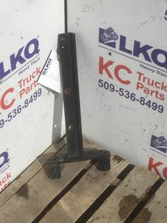 Kenworth T660 Left Fender Bracket