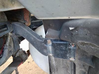 Peterbilt 579 Left Fender Bracket