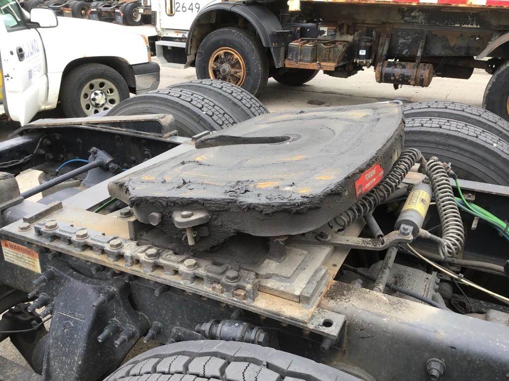 2021 Fontaine AIR SLIDE Fifth Wheel for a Freightliner CASCADIA 126 For